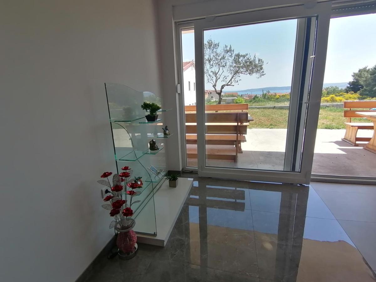 Villa Marta 3 Bedrooms, 2 Baths And Pool Kaštel Štafilić Екстериор снимка