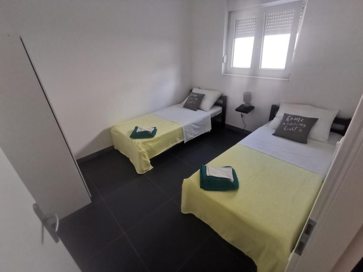 Villa Marta 3 Bedrooms, 2 Baths And Pool Kaštel Štafilić Екстериор снимка