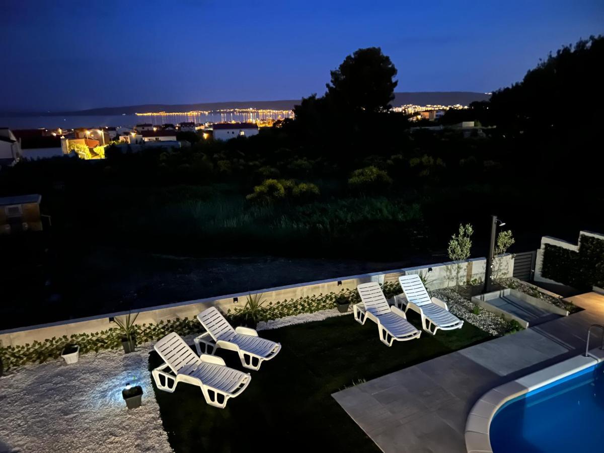 Villa Marta 3 Bedrooms, 2 Baths And Pool Kaštel Štafilić Екстериор снимка